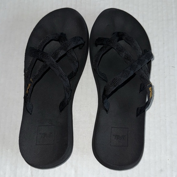 Teva Olowahu Black Flip Flops - Picture 9 of 11